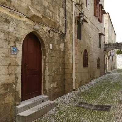 Eleni Rooms