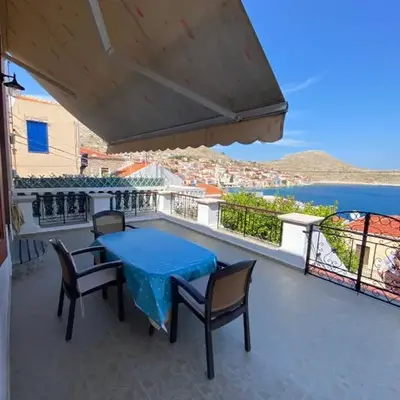 Traditional Villa Christos & Tholos In Chalki