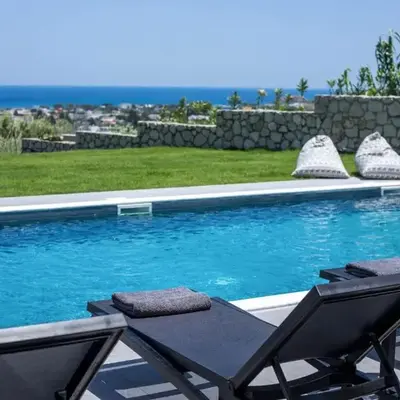 Madi Villa