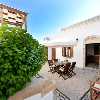 Villa Annoula - Traditional Lindian House