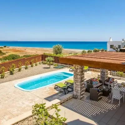 Villa Ira