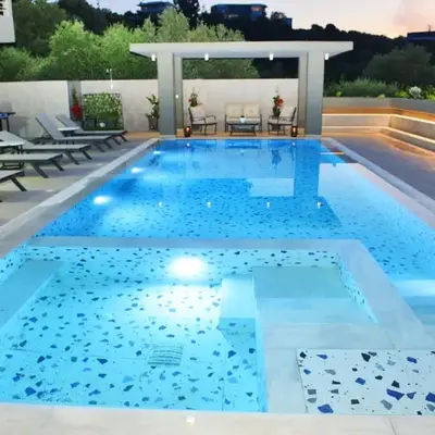 Villa with private pool Zambakas