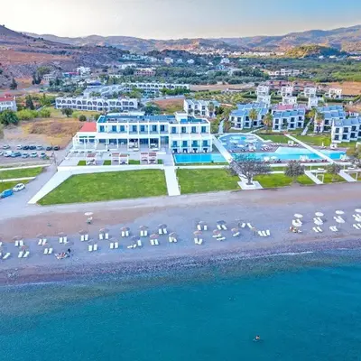 Kamari Beach