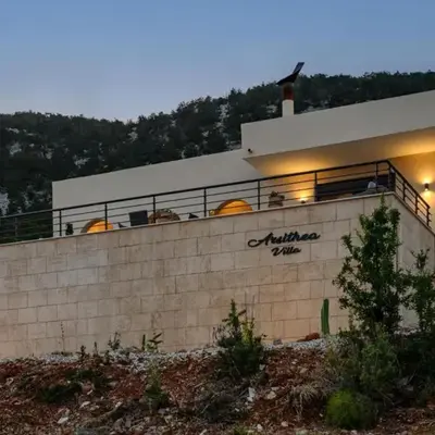 Arsithea Villa