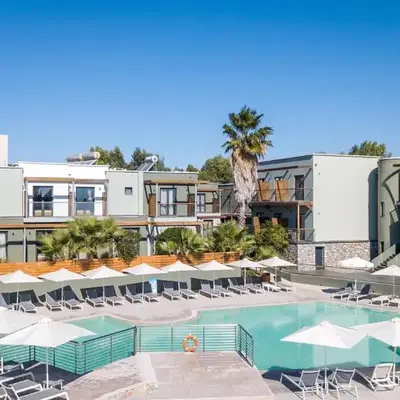 Ampelia Hotel