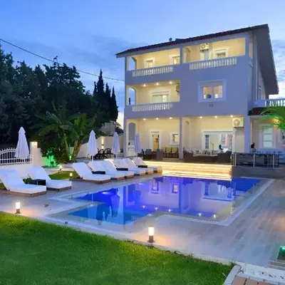 Hillside Horizon Villa