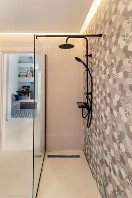 a shower with a glass door in a bathroom at Quattro Zie in Rhodes Town