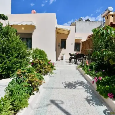 Elli's Private House