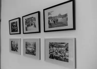 a group of pictures hanging on a wall at La Casa di Varvara e Nikolas in Soroni
