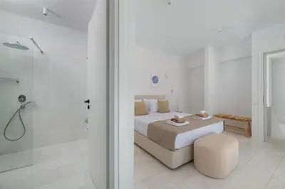 Gallery image of Sealove Villa - Luxury Pool - Up to 21 Guests in Lachania