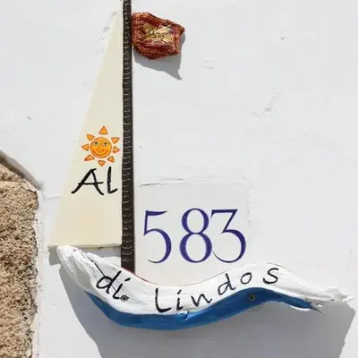 Al 583 di Lindos