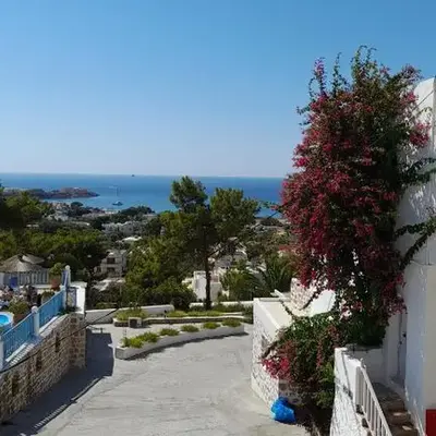 Ageri & Tritonis Luxury Apartments