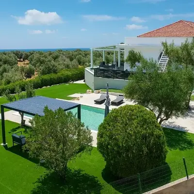 AVENTINE - Luxury Residences with Private Pools