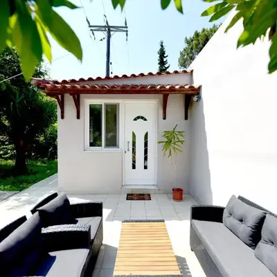 Liri family paradise Danis house