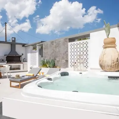 Chrispa Villa