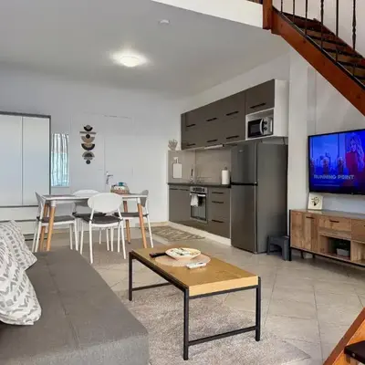 Polikseni Apartment Orfanidou