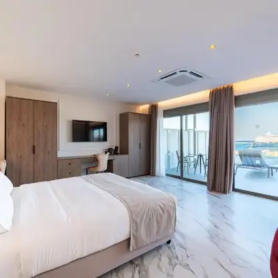 Philia Center Suites