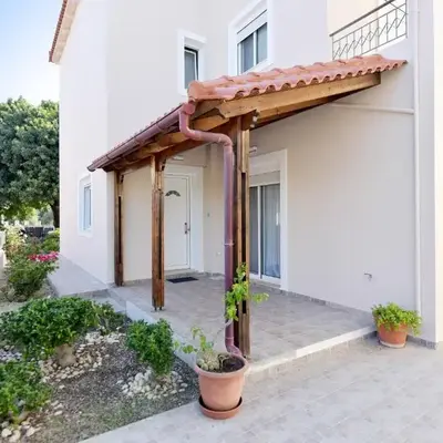 Seraina House