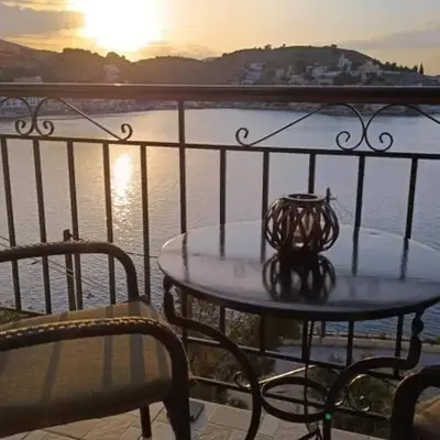 Doukissa's House I -Symi - House with sea view