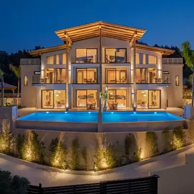 Costas Luxury Villas - Costa's Villa