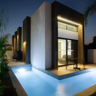 Three Doors Villa Complex