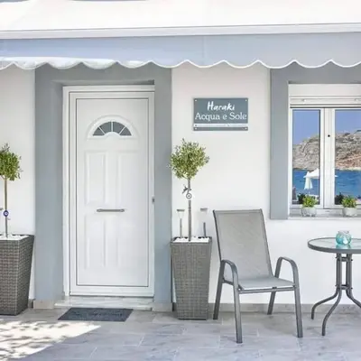 Haraki Acqua e Sole Ground Floor House