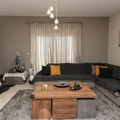 Mary Luxury House