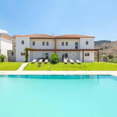 Holiday Home Haus in Kolympia mit Parkplatz und Bergblick by Interhome