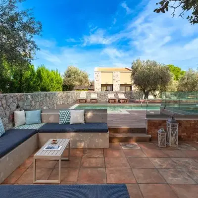 Estate Irianna 4 Bedroom Private Pool Villa & 2 Bedroom Guesthouse Rhodes