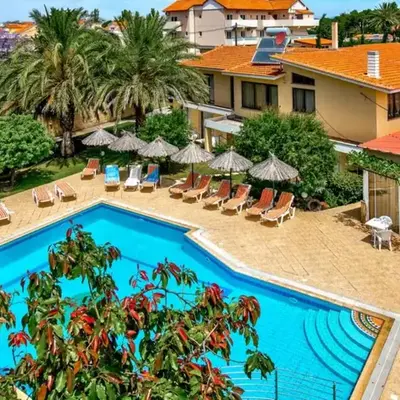 Paras Sun Hotel & Apartments