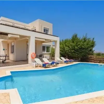 Villa Nicole Gennadi