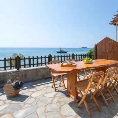 Oniro Beach House