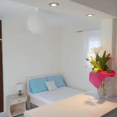 Mini City Center Studio