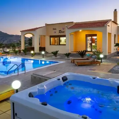 Villa Rose