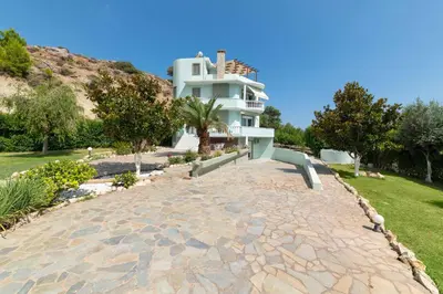 Gallery image of Haraki Hill & Seaview - Aelia Apartment in Haraki