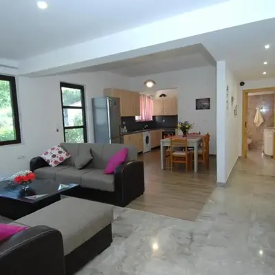 Salakos Mountain View Home