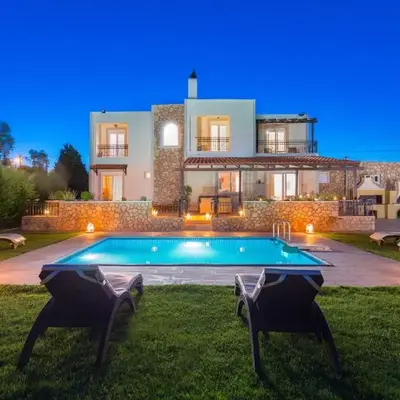MarySol Luxury Villa