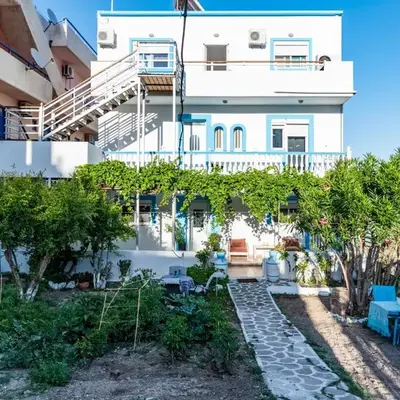 Dimitras Luxus House
