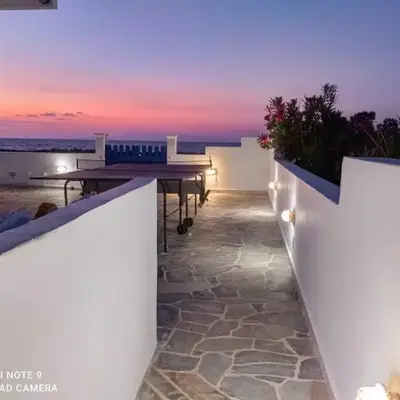 Nautilus Beach House