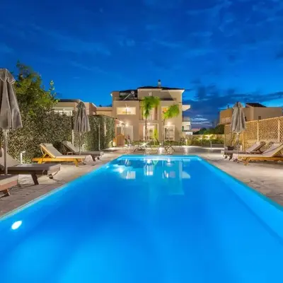 L & C Boutique Apartments