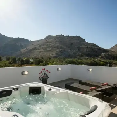 Stergios top view residence with jacuzzi