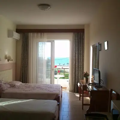 Kitesurf Paradise Studios
