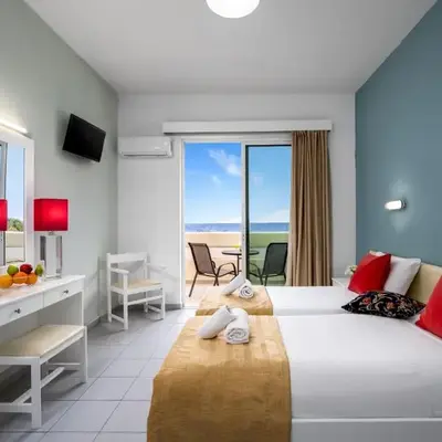 Bayside Hotel Katsaras