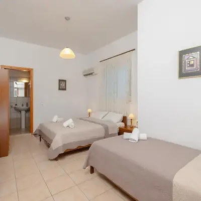 ALBATROS SUITE STEGNA BEACH