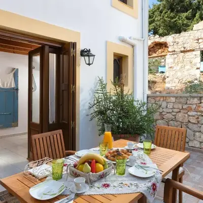 Little Karafillias Chalki House