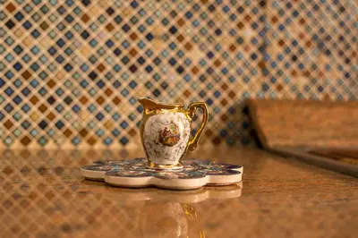 a vase sitting on top of a table at CASA DI ALEJANDRO in Rhodes Town