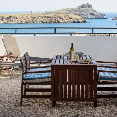 Villa Thalassa 2 Cozy Greek Comfort Private Shaded Courtyard