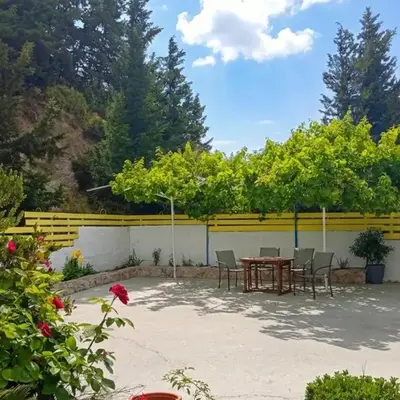 Seascape Village - Spacious 3-Bed Apartment with Private Garden and Parking