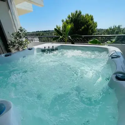 Elena's Country Home & SPA