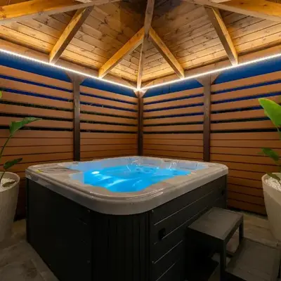 Villa Giota Luxury Living with Private Jacuzzi and Free Car